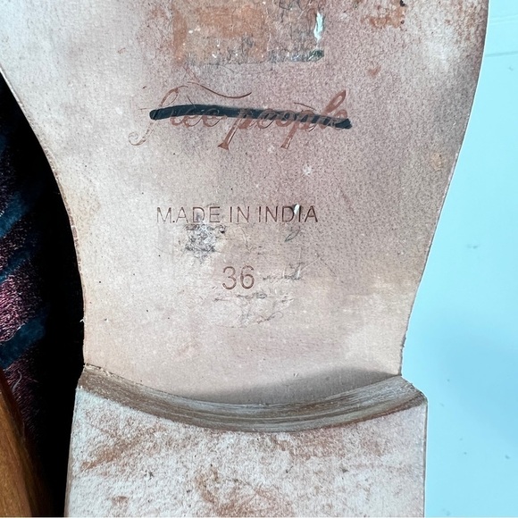 Free People Velvet Brocade Tapestry Butterfly  Ease Loafer Mule Sz 36 Faux Fur - Picture 8 of 9